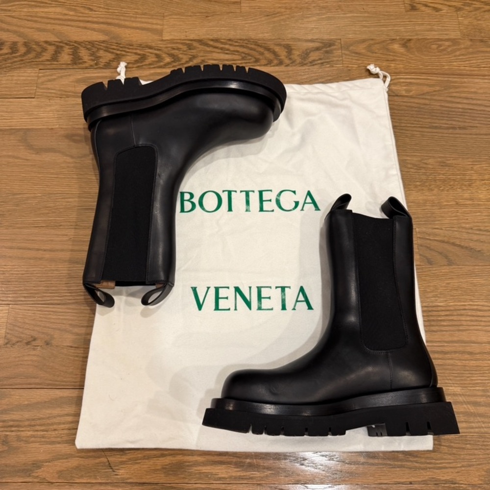 Bottega Veneta Black Chunky Sole Boots
